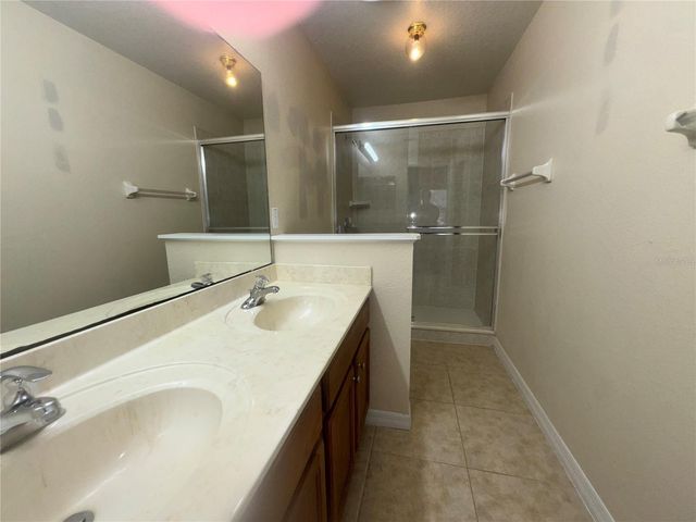 5021 ASHFORD FALLS LANE, Oviedo, FL 32765