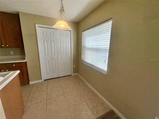 5021 ASHFORD FALLS LANE, Oviedo, FL 32765