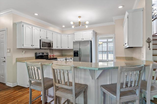 6913 Autumn Lake Trail, Hixson, TN 37343