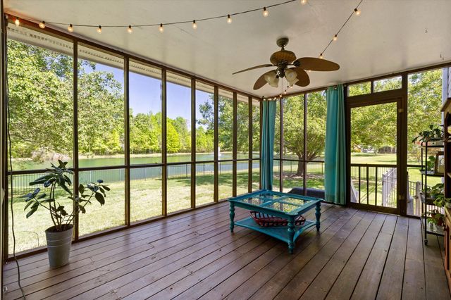 6913 Autumn Lake Trail, Hixson, TN 37343