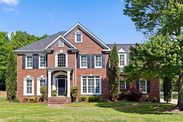 6913 Autumn Lake Trail, Hixson, TN 37343
