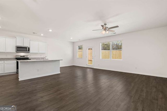 11953 Aukerman Way, Hampton, GA 30228