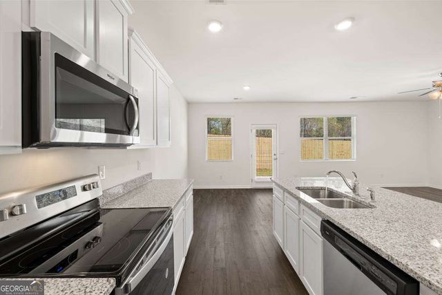 11953 Aukerman Way, Hampton, GA 30228