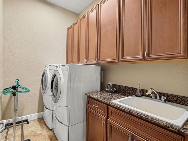 339 CORBETT ROAD, Lithia, FL 33547