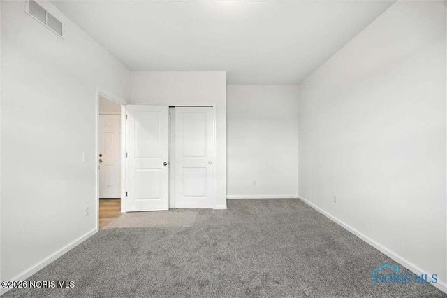 153 Bentley Drive, Perrysburg, OH 43551