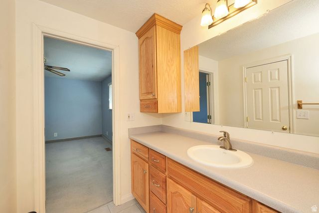 882 E 7905 S, Sandy, UT 84094