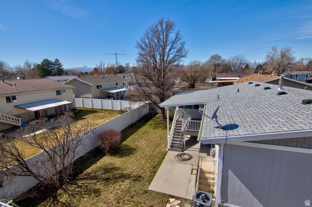 Image 47 of property listing at 882 E 7905 S, Sandy, UT 84094