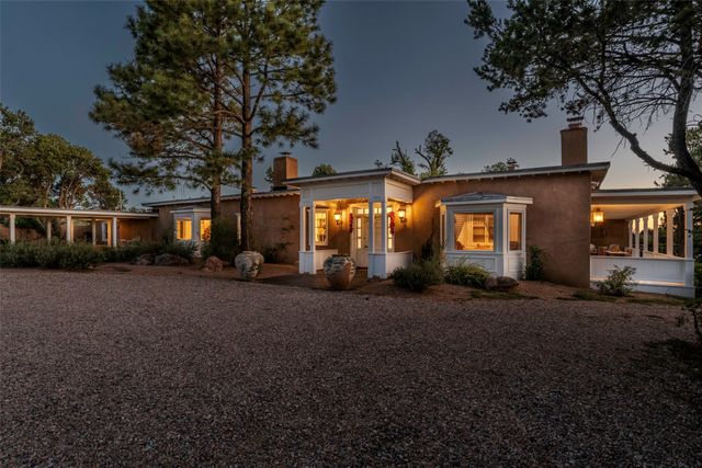 800 Garcia Street, Santa Fe, NM 87505