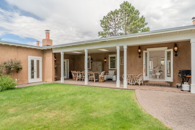 800 Garcia Street, Santa Fe, NM 87505