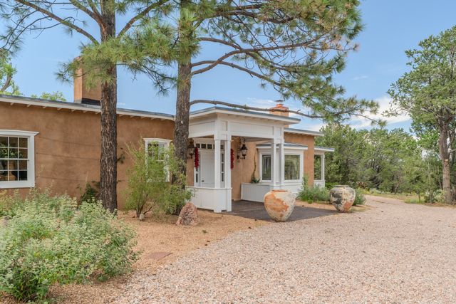 800 Garcia Street, Santa Fe, NM 87505
