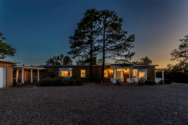 800 Garcia Street, Santa Fe, NM 87505