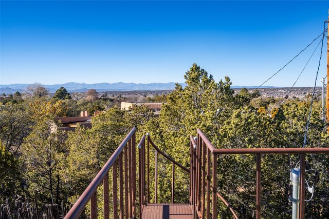 800 Garcia Street, Santa Fe, NM 87505