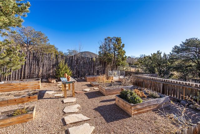 800 Garcia Street, Santa Fe, NM 87505