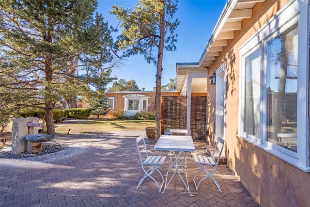 800 Garcia Street, Santa Fe, NM 87505