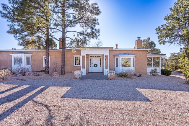 800 Garcia Street, Santa Fe, NM 87505