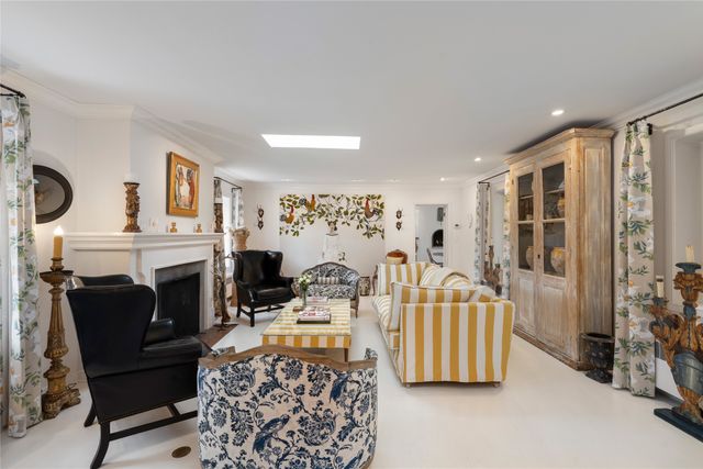 800 Garcia Street, Santa Fe, NM 87505