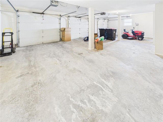 101 Hidden Pines Lane, Warrensburg, MO 64093