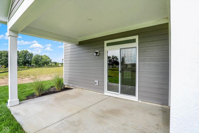 7595 Bluegill Drive, Noblesville, IN 46062