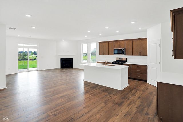 7595 Bluegill Drive, Noblesville, IN 46062