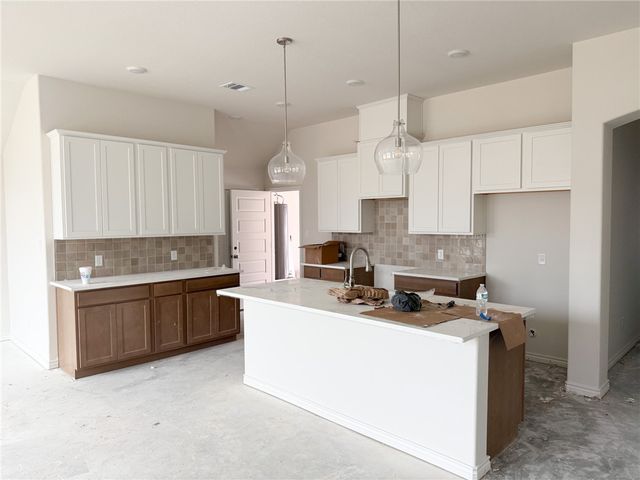 3572 Pointe du Hoc Loop, Bryan, TX 77808