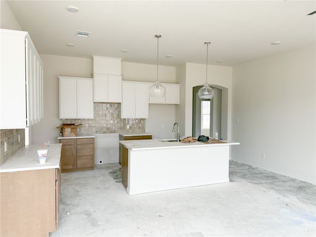 3572 Pointe du Hoc Loop, Bryan, TX 77808