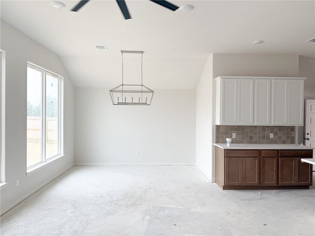 3572 Pointe du Hoc Loop, Bryan, TX 77808