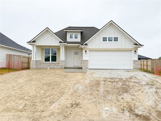 3572 Pointe du Hoc Loop, Bryan, TX 77808