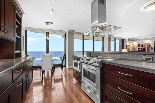 250 S Ocean Boulevard 11c, Boca Raton, FL 33432