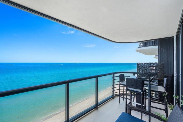 250 S Ocean Boulevard 11c, Boca Raton, FL 33432