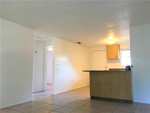 8306 N 17TH STREET, Tampa, FL 33604
