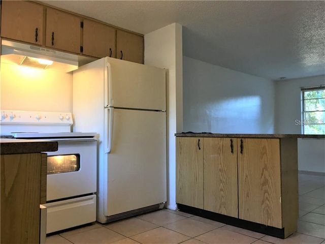 8306 N 17TH STREET, Tampa, FL 33604