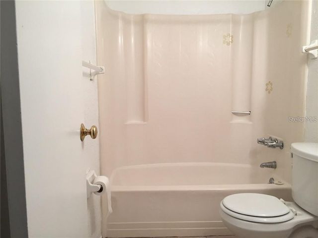 8306 N 17TH STREET, Tampa, FL 33604