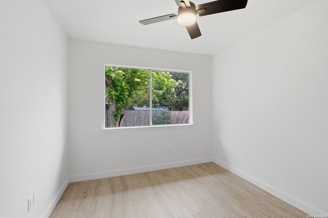9010 Fromage, San Antonio, TX 78250