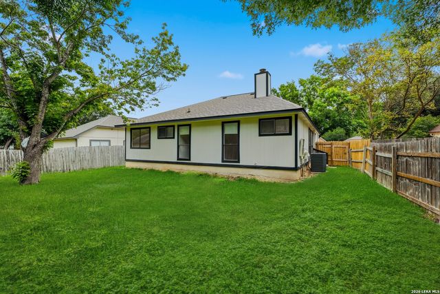 9010 Fromage, San Antonio, TX 78250