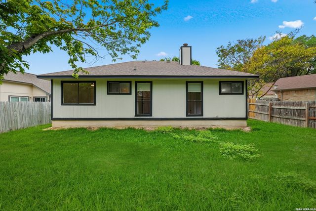 9010 Fromage, San Antonio, TX 78250