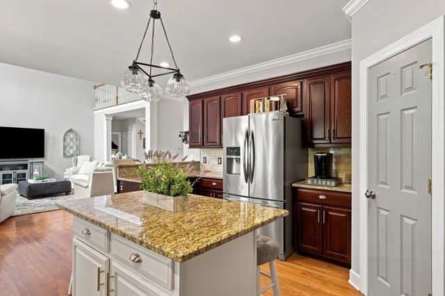 1216 Harvest Grove Blvd, Murfreesboro, TN 37129