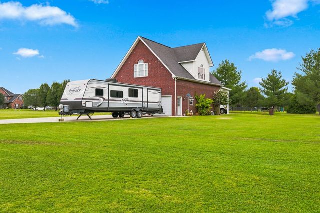 1216 Harvest Grove Blvd, Murfreesboro, TN 37129