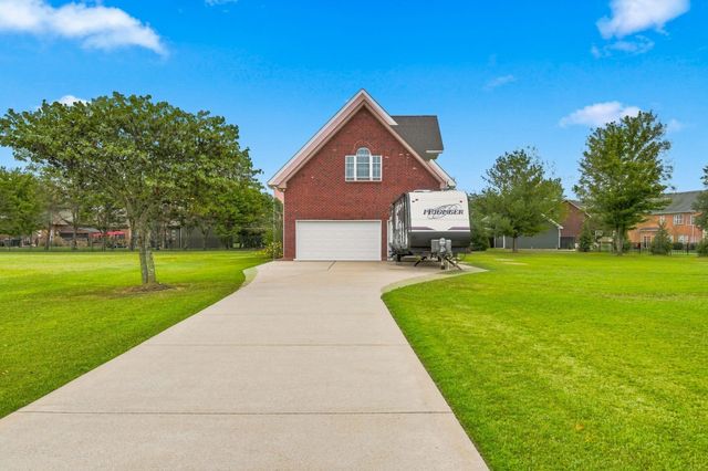 1216 Harvest Grove Blvd, Murfreesboro, TN 37129