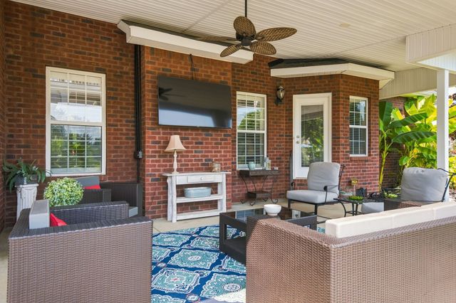 1216 Harvest Grove Blvd, Murfreesboro, TN 37129