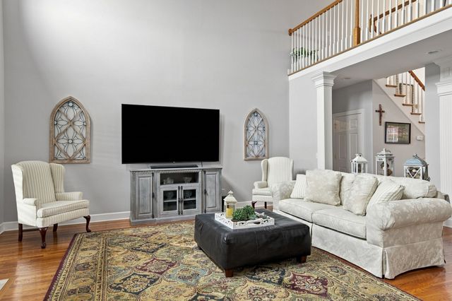 1216 Harvest Grove Blvd, Murfreesboro, TN 37129