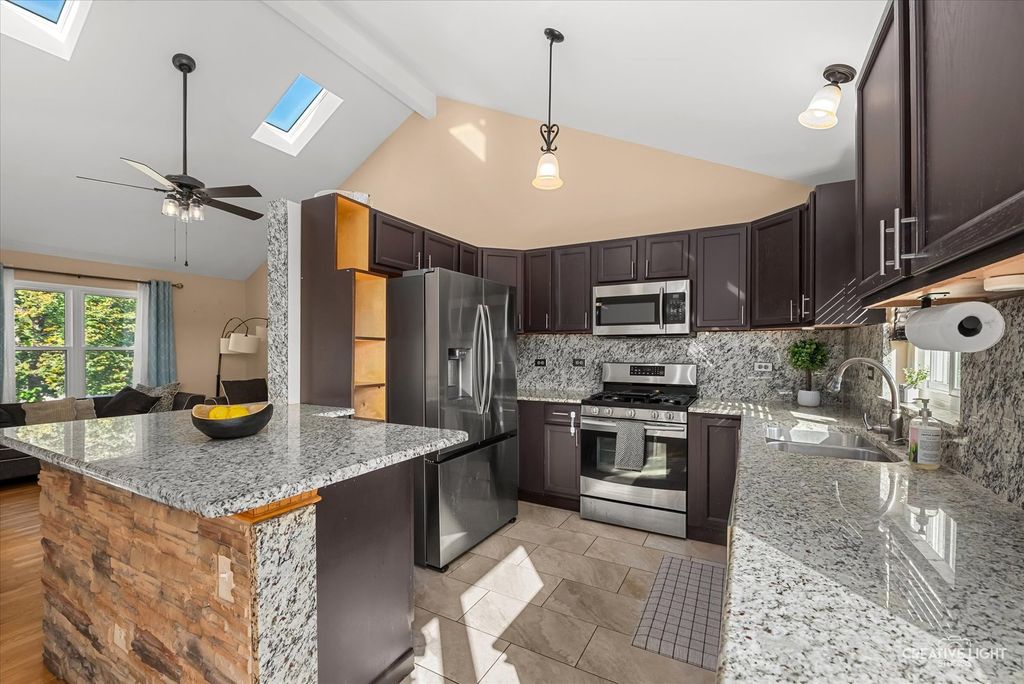 1114 Edgerton Drive, Joliet, IL 60435 — photo 3