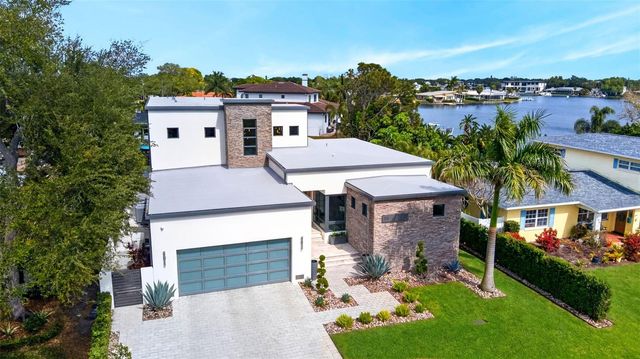 874 PLACIDO WAY NE, St Petersburg, FL 33704