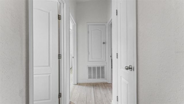 1754 TURTLE ROCK DRIVE, Lakeland, FL 33803