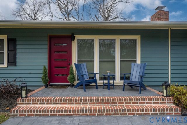 8250 Robert Bruce Dr, North Chesterfield, VA 23235