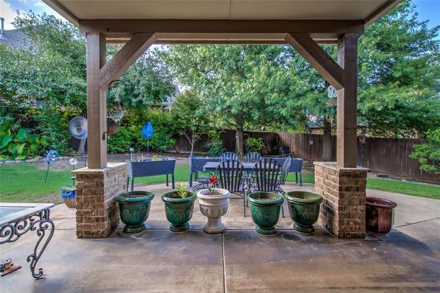 1456 Narrows Bridge Circle, Edmond, OK 73034