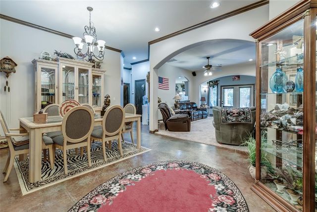 1456 Narrows Bridge Circle, Edmond, OK 73034