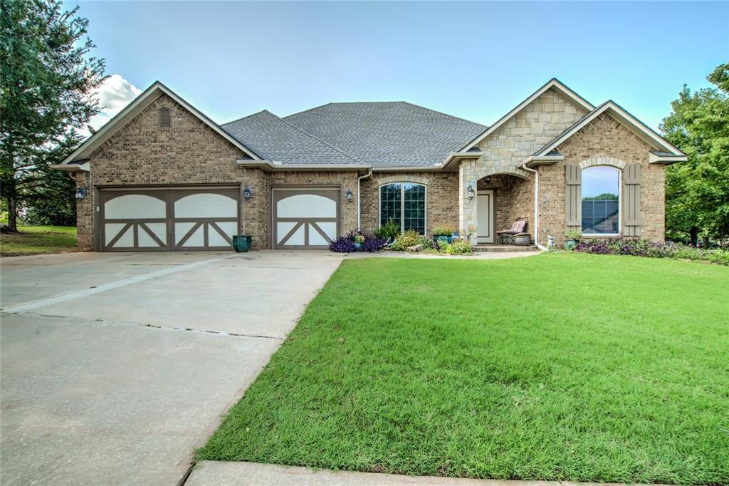 1456 Narrows Bridge Circle, Edmond, OK 73034