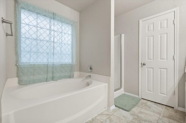 2706 Ferncrest Trail, Mansfield, TX 76063