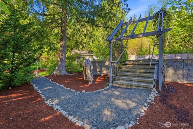 2860 E State Route 302, Belfair, WA 98528