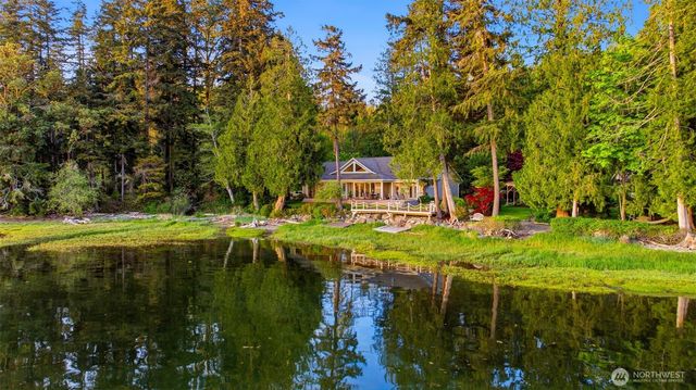 2860 E State Route 302, Belfair, WA 98528